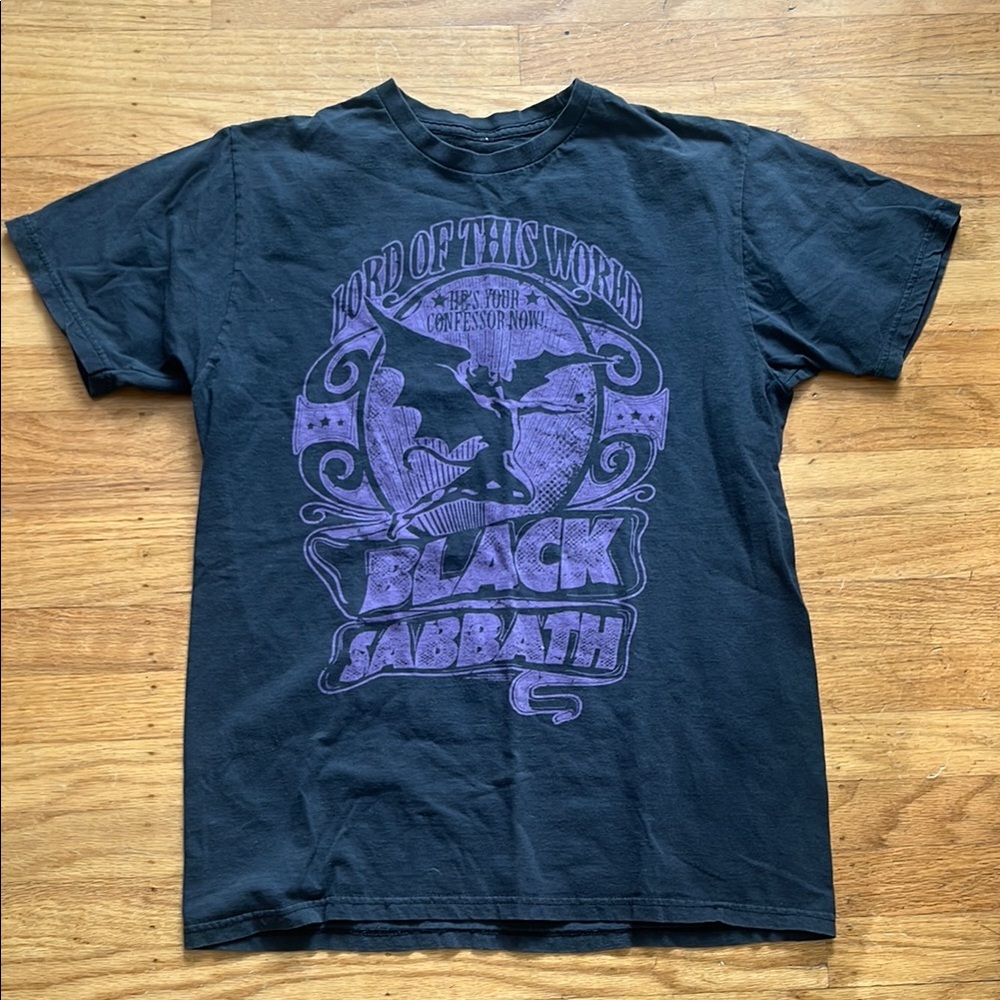 Vintage Black Sabbath Graphic T-Shirt - Black